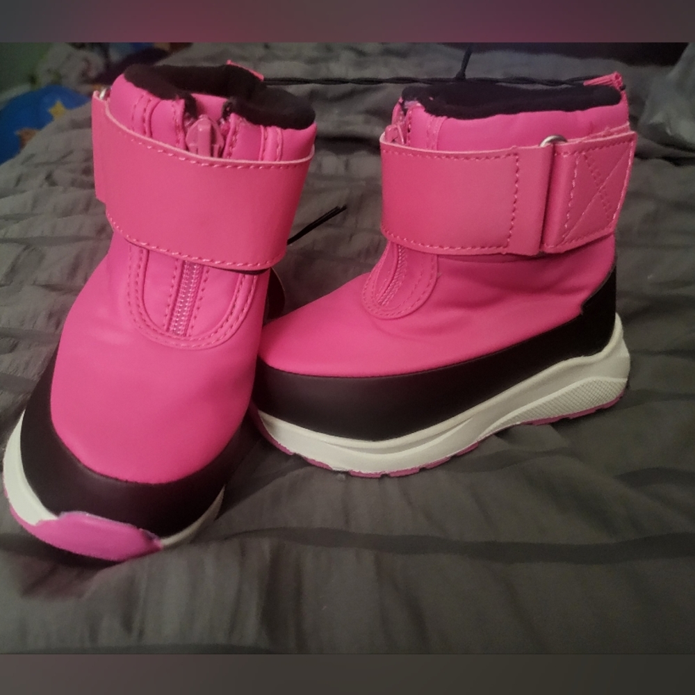 Toddler snowboots